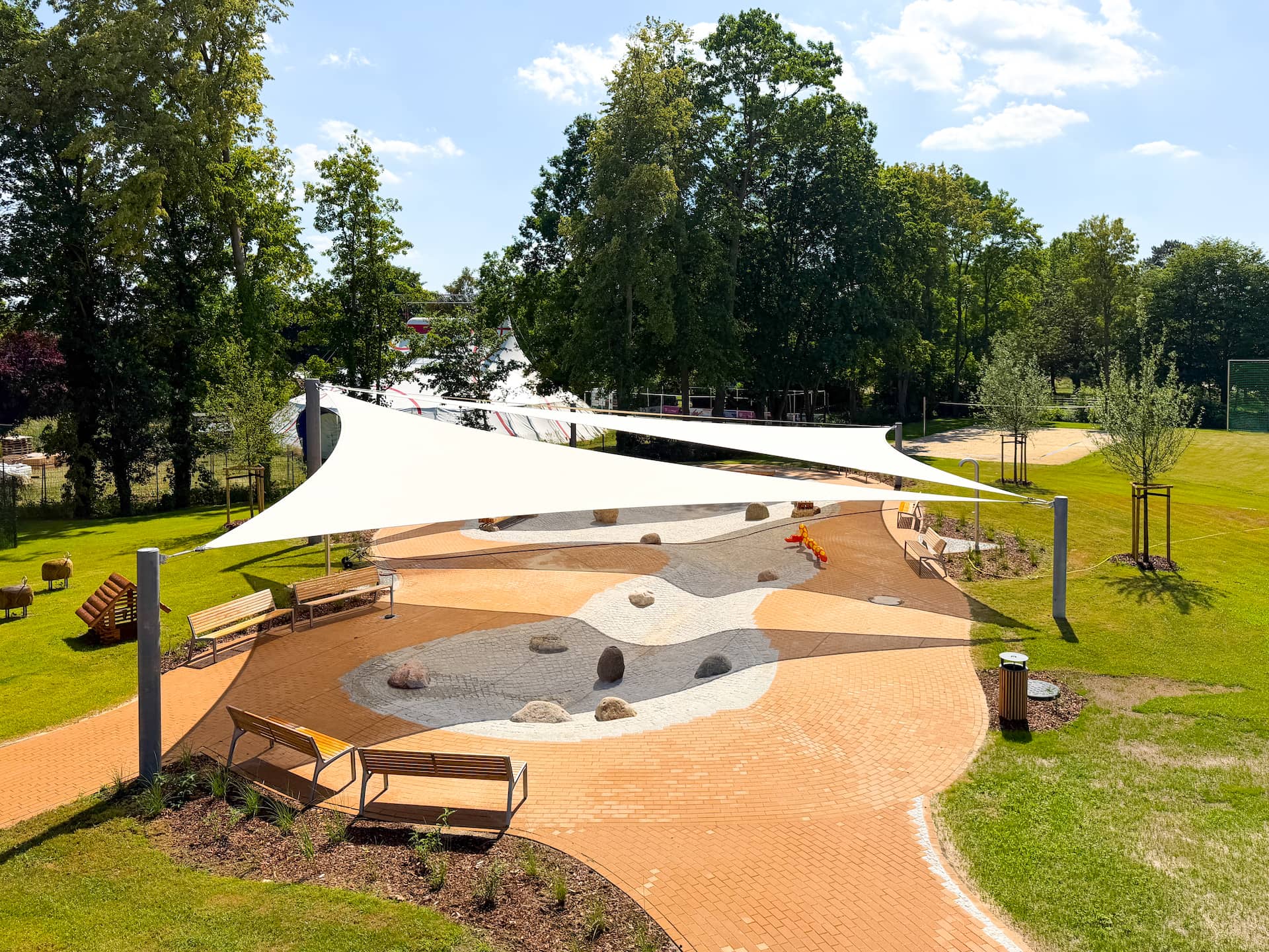 planex-technik-in-textil-gmbh-sonnensegel-nach-mass-fuer-freibad-in-memmingen-7 planex-technik-in-textil-gmbh-sonnensegel-nach-mass-fuer-freibad-in-memmingen-7