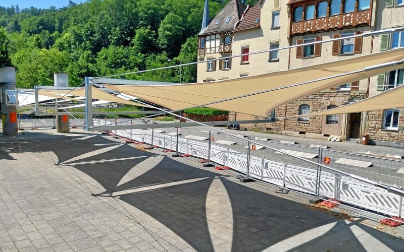 planex-der-neue-schattenspender-sorgt-fuer-kuehlung-am-stuttgarter-976213